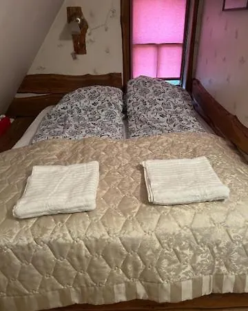 Cozy Forest House Дом отдыха