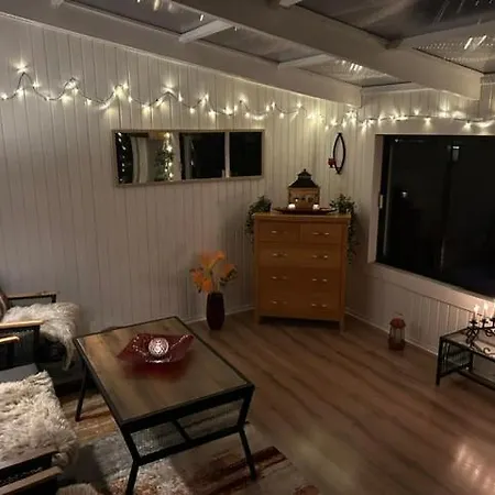 Cozy Forest House With Sauna And Grillhouse 펜션 *